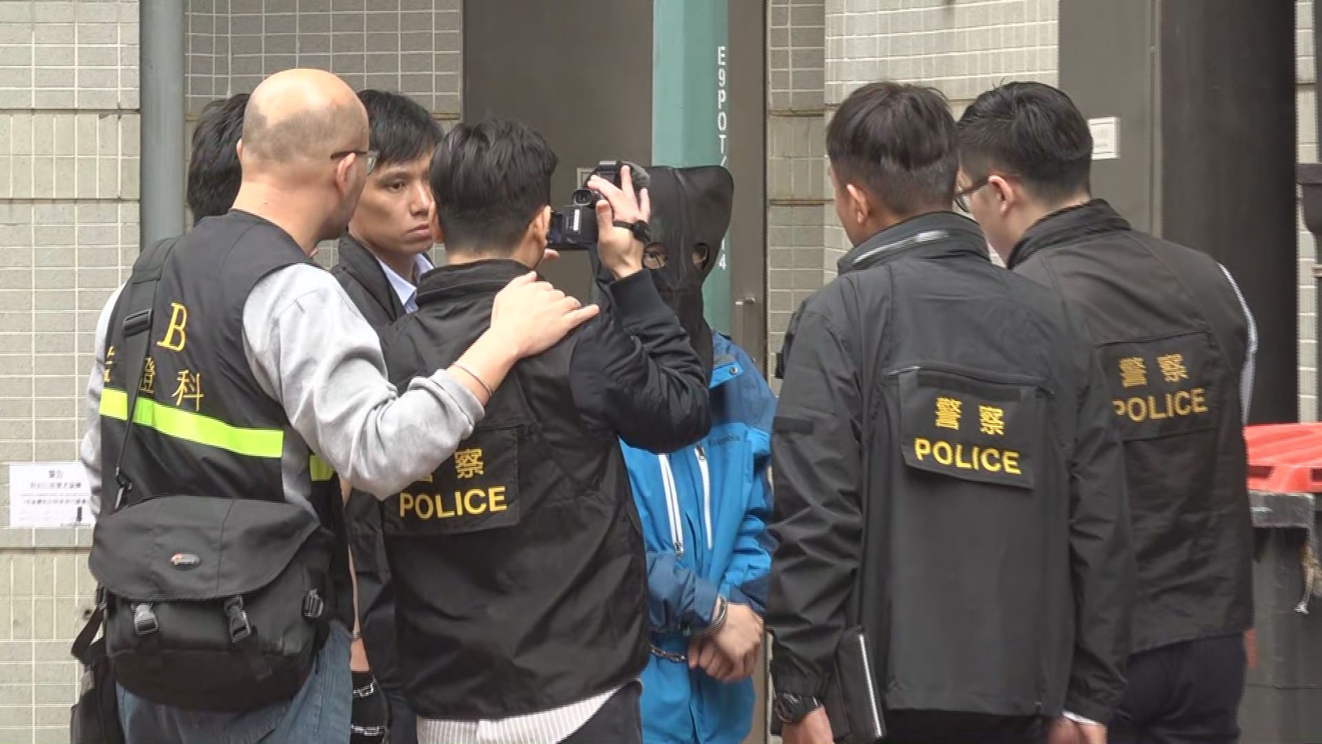 華富邨謀殺案　疑犯多處地點重組案情