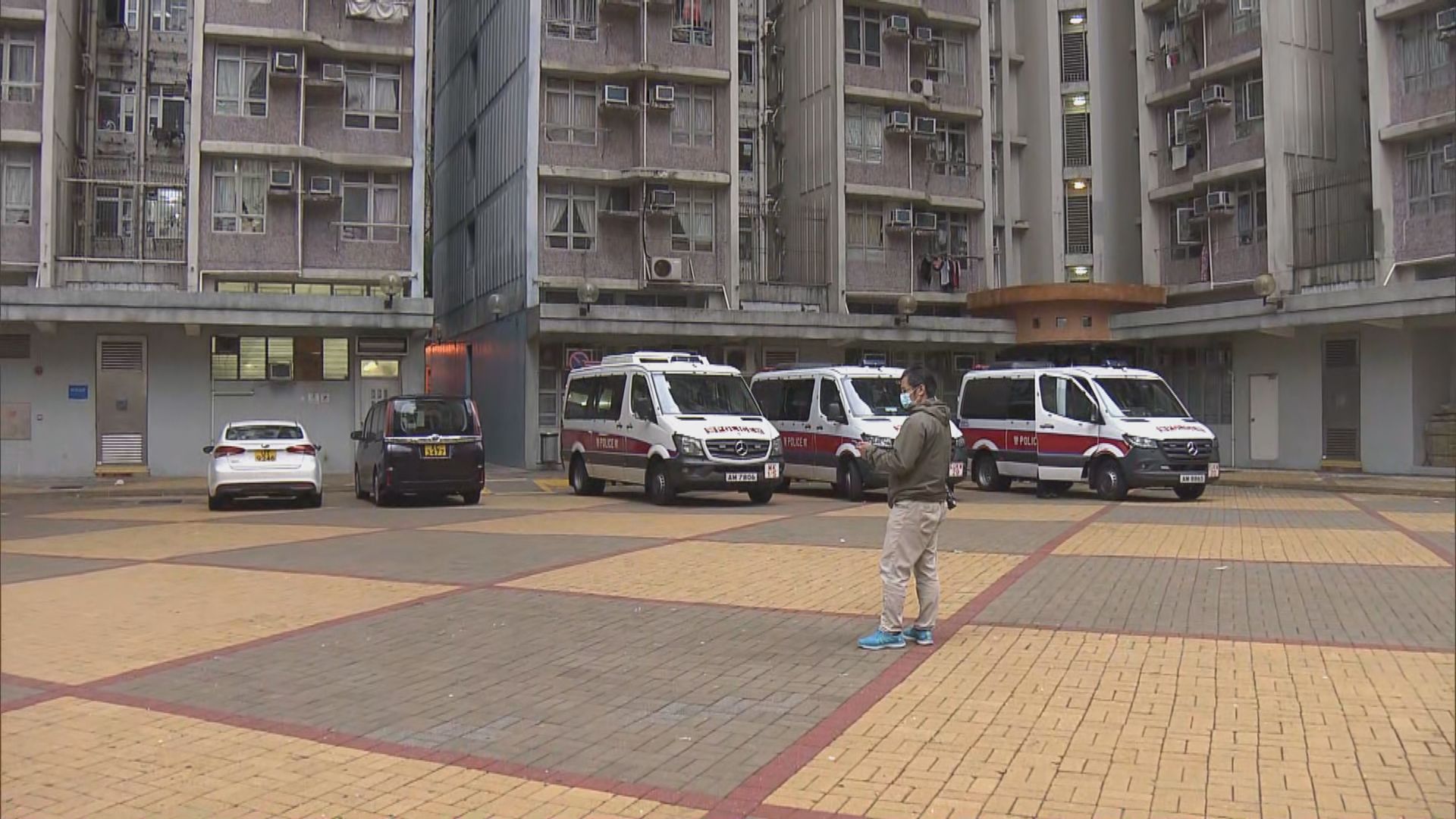 旺角海富苑謀殺案　女子倒斃單位其七旬父被捕