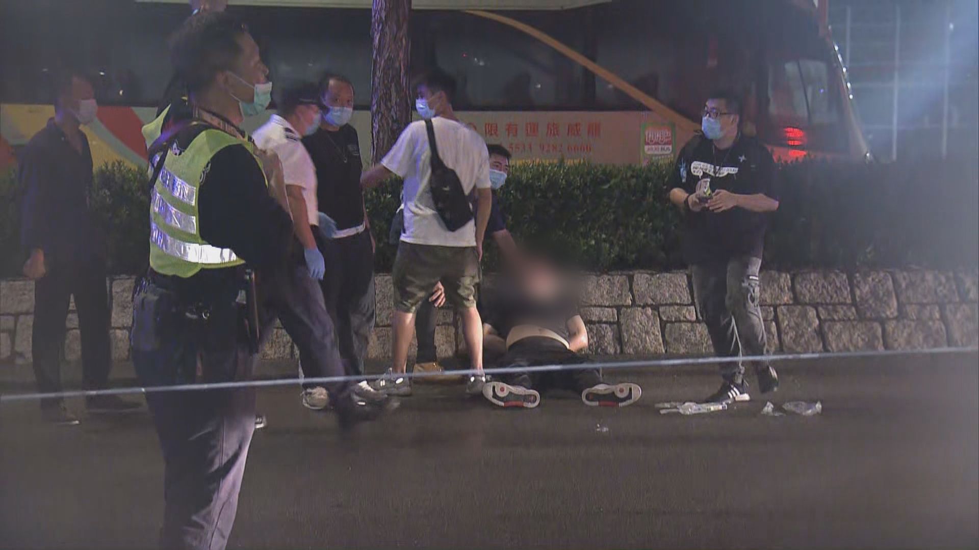 屯門謀殺案　警員追捕疑兇時曾擎槍警告