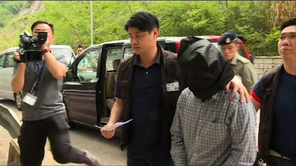 五桂山謀殺案 　一疑犯被押返現場重組案情