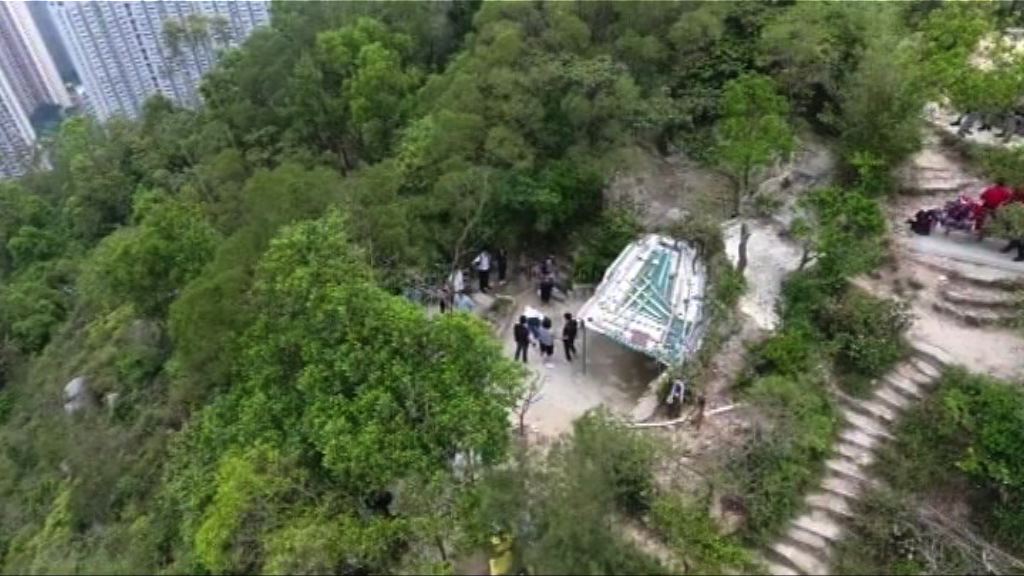 五桂山謀殺案　警方押解疑犯重組案情