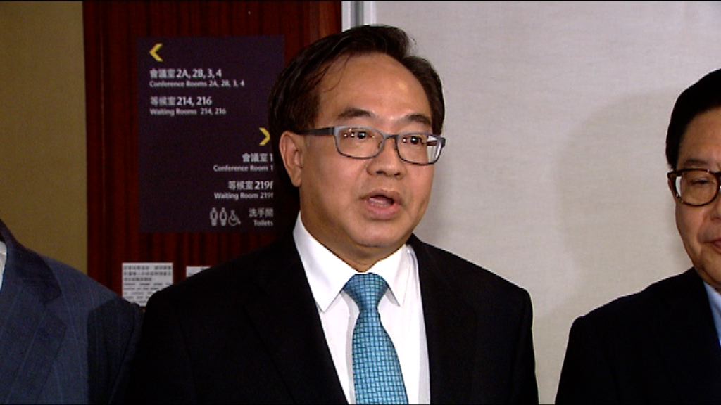 盧偉國不認為建故宮文化博物館欠諮詢