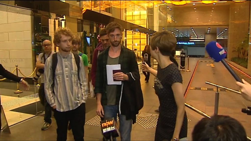 外籍樂隊涉從事非法勞工被捕　獲准保釋