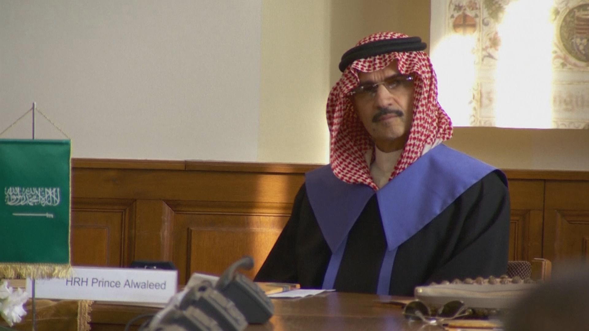 馬斯克解散Twitter董事會成唯一董事　沙特富豪成股東民主黨認為交易應受查