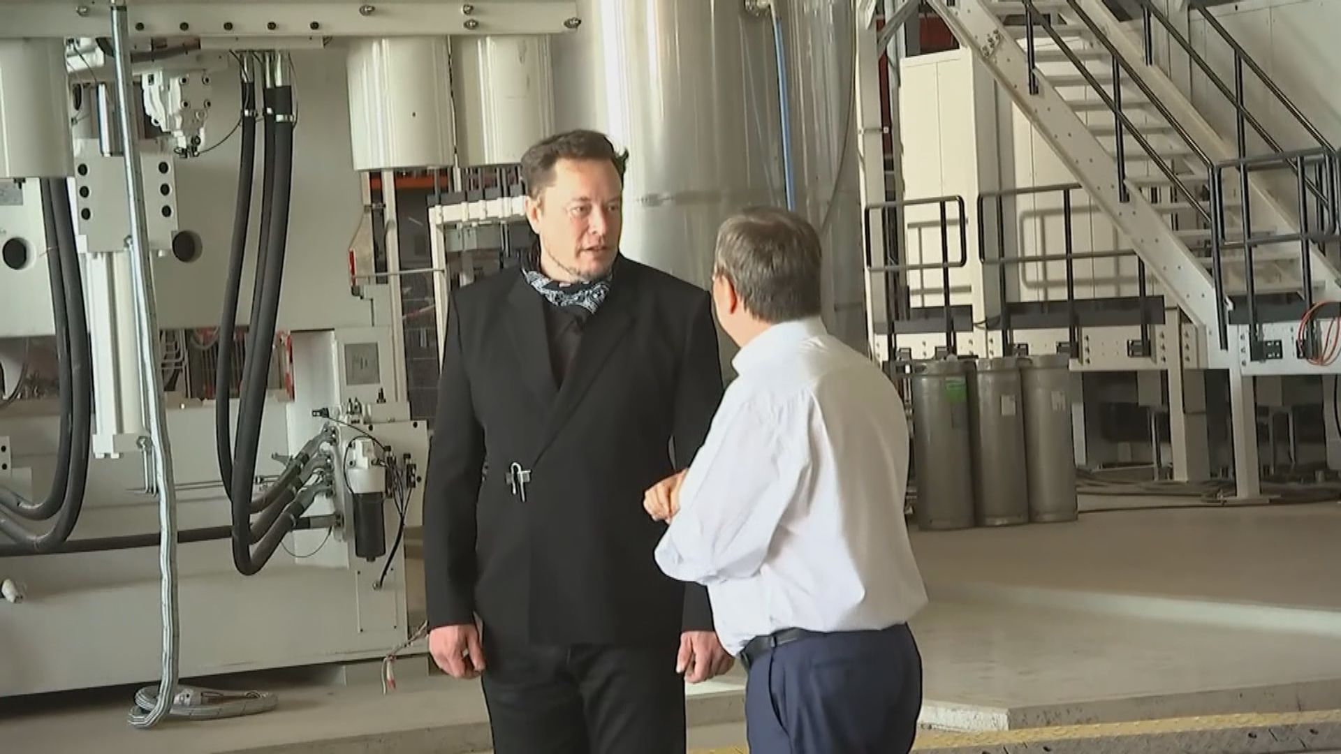 馬斯克：與朱克伯格打擂台將於社交平台「X」直播