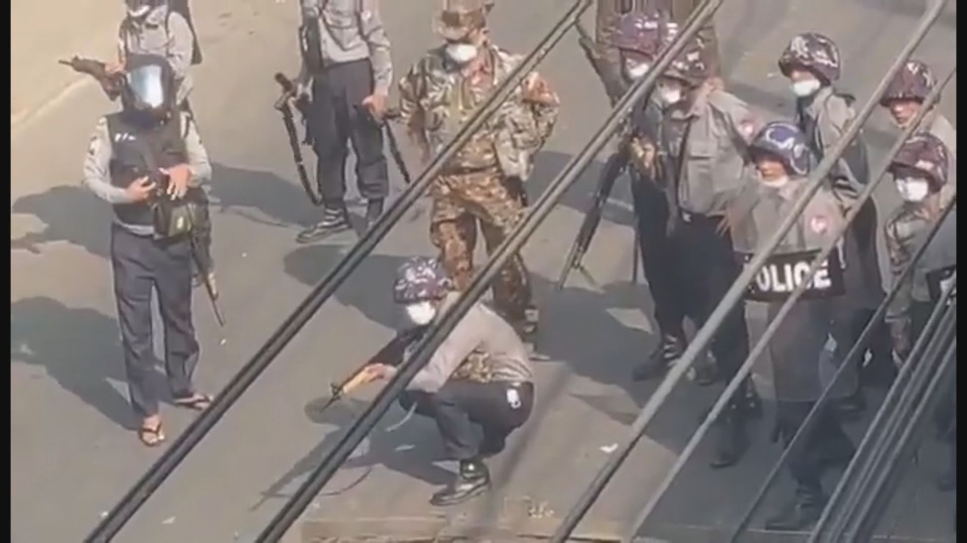 緬甸警方開槍鎮壓示威　路透社指最少七人死亡