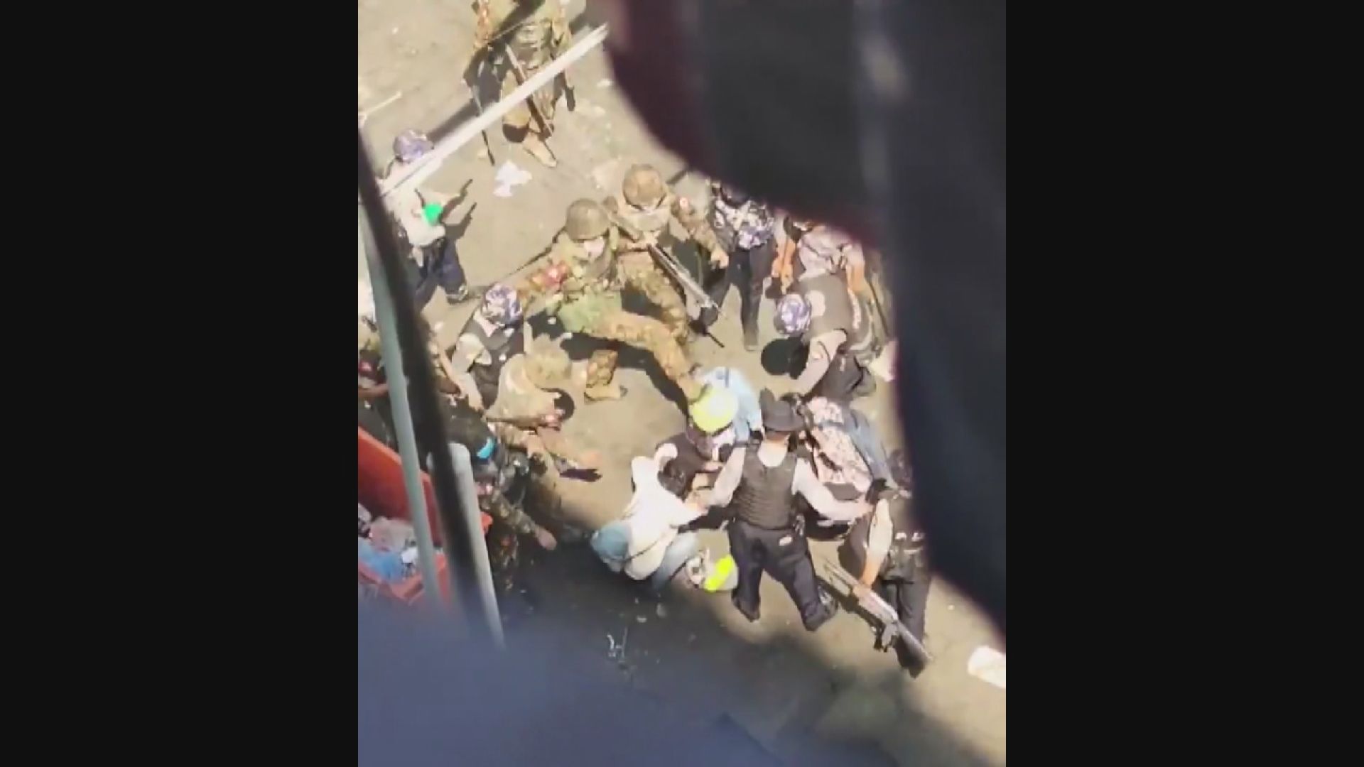 緬甸示威持續　報道指有安全部隊用實彈鎮壓示威