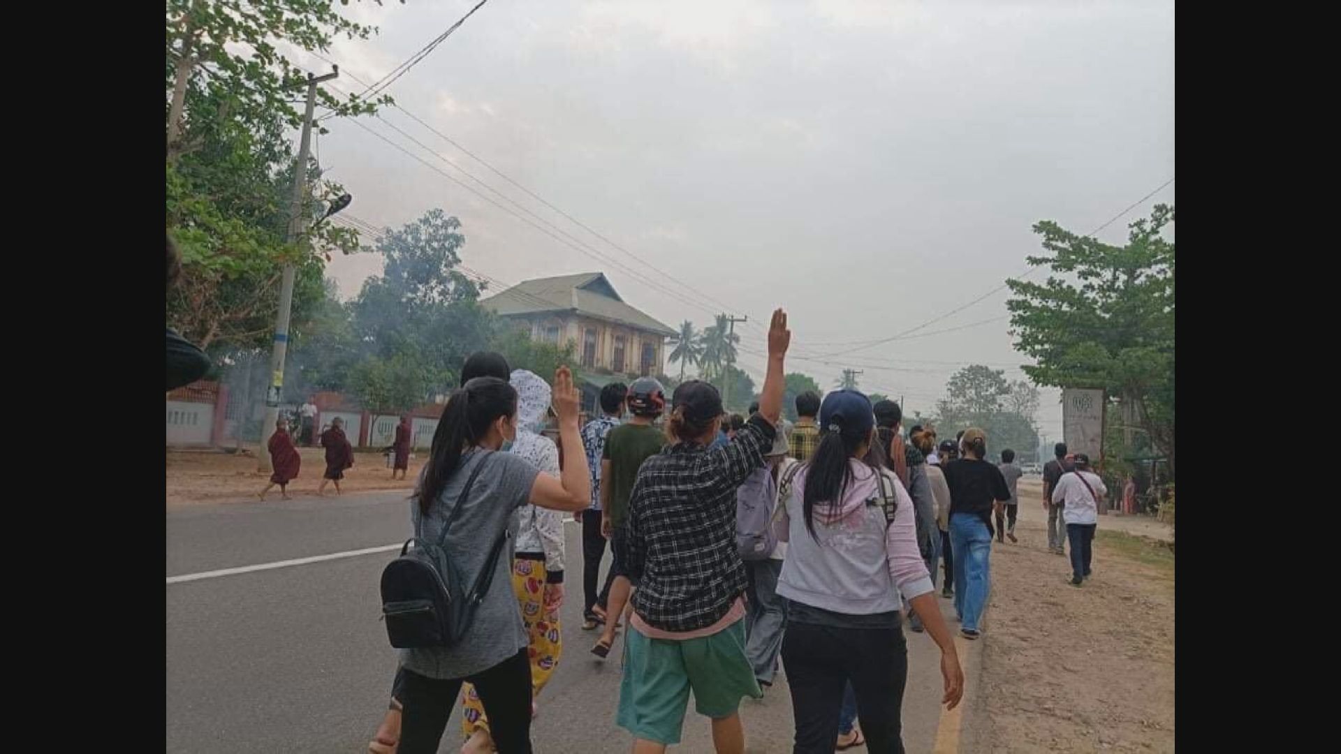 軍方向38名知名人士發拘捕令　指其煽動軍人違抗命令