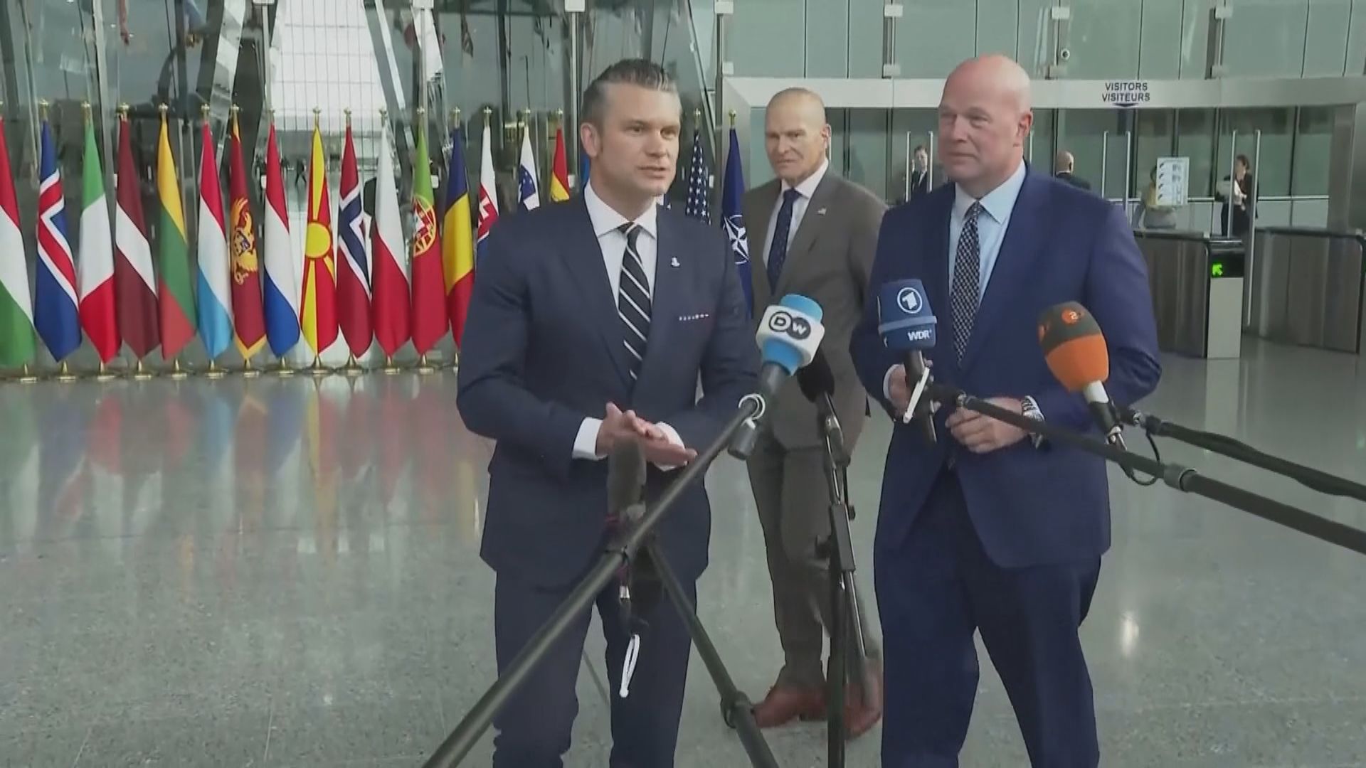 北約舉行防長會議討論增加防衛開支