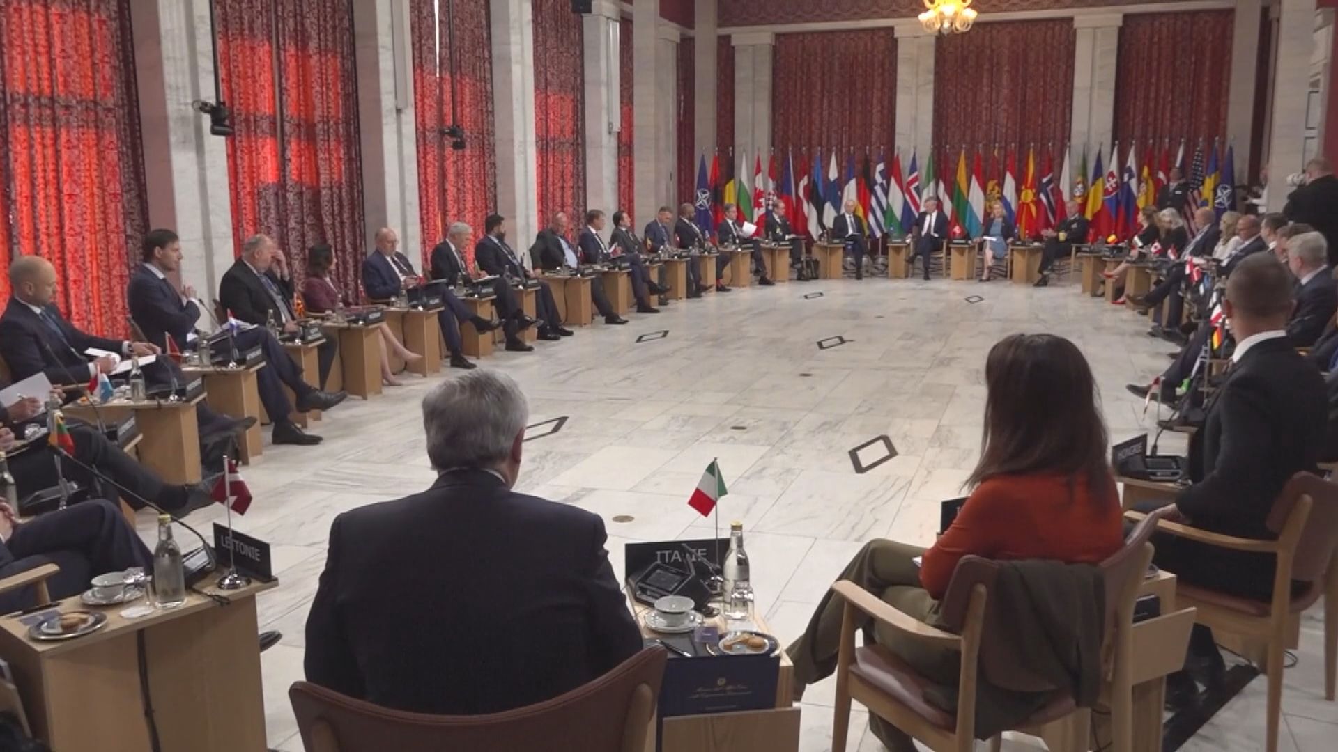 北約外長商討加強烏克蘭防禦能力