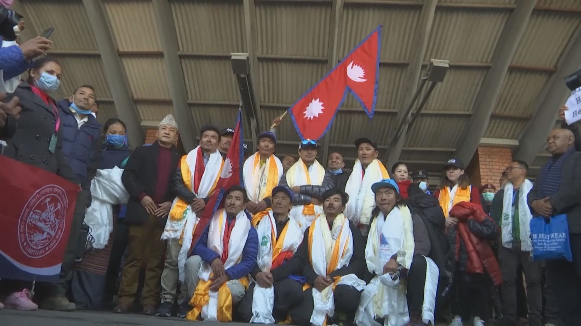 首支冬季征服喬戈里峰隊伍返尼泊爾