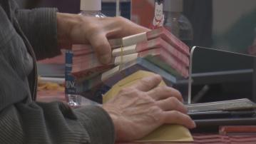 發鈔銀行將於1月25日至2月9日提供新鈔供市民兌換