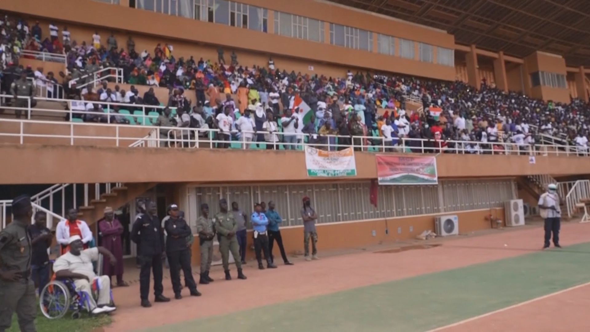 尼日爾關閉領空 直至另行通知