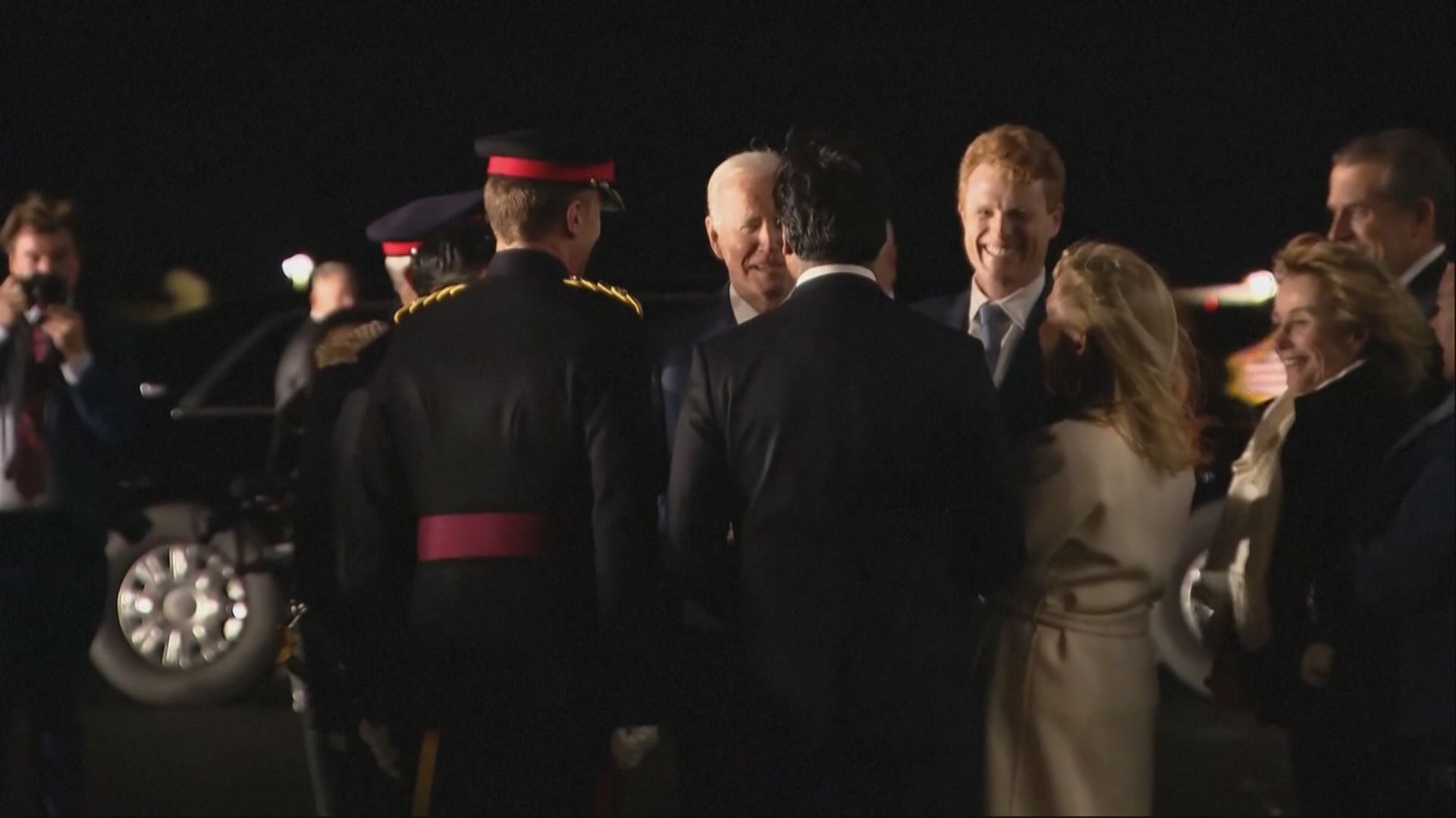 拜登抵達貝爾法斯特　展開北愛及愛爾蘭訪問行程