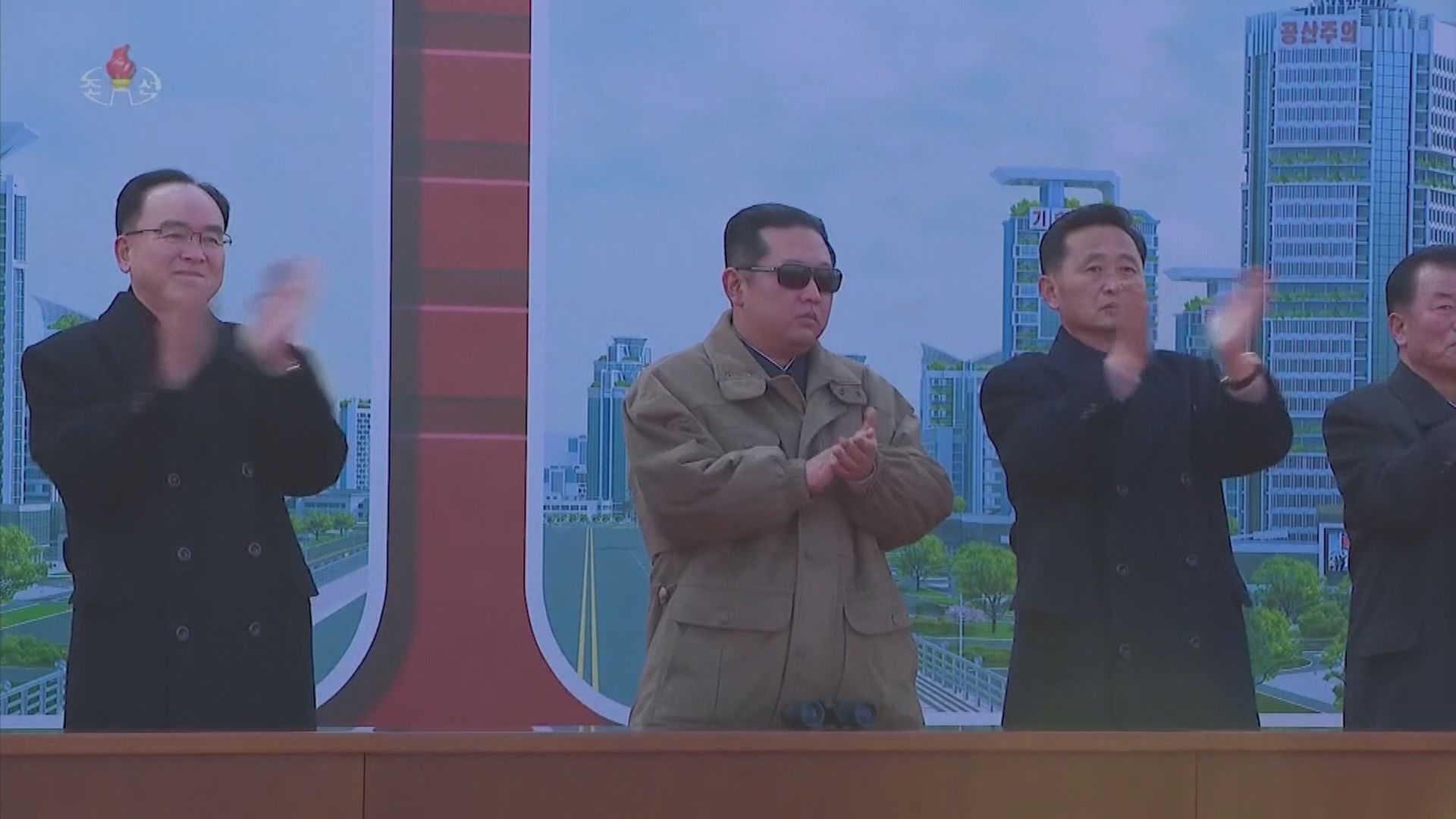 金正恩出席平壤萬戶住宅建設項目動工儀式
