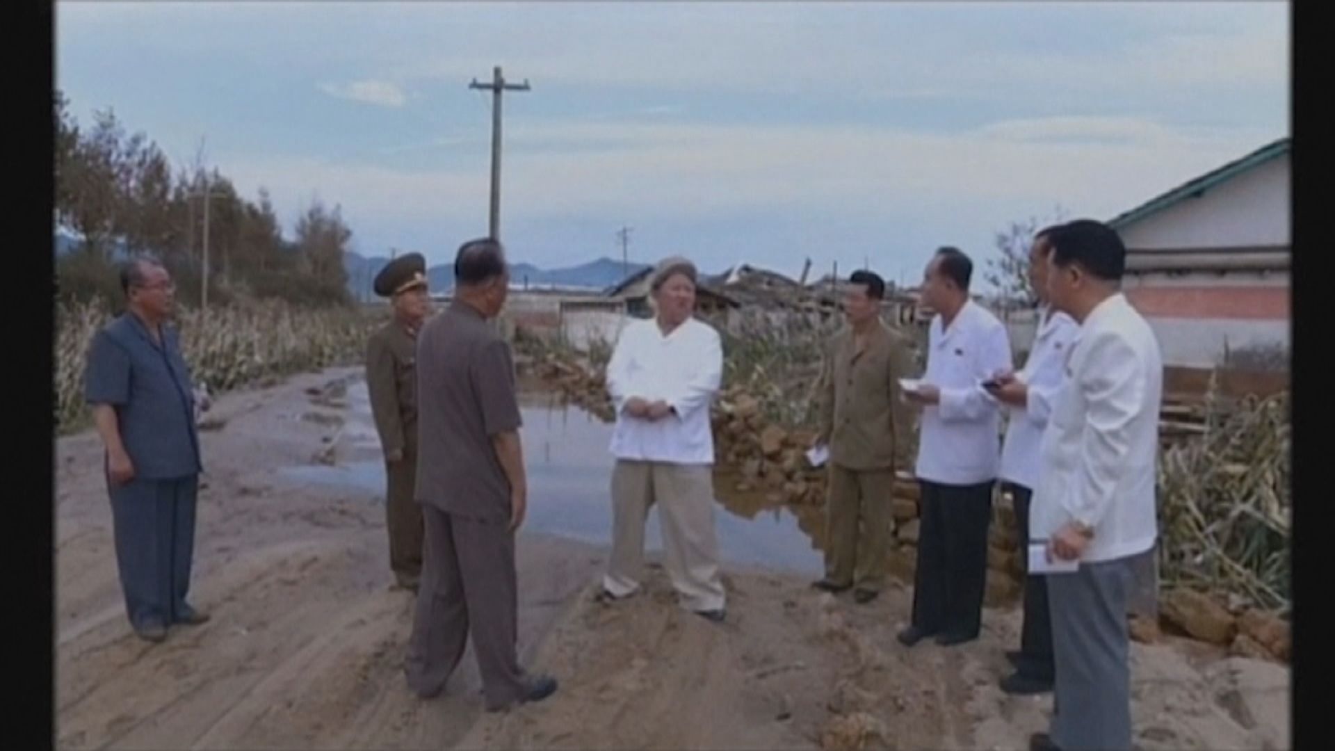 金正恩全面審視年度目標改為災後重建