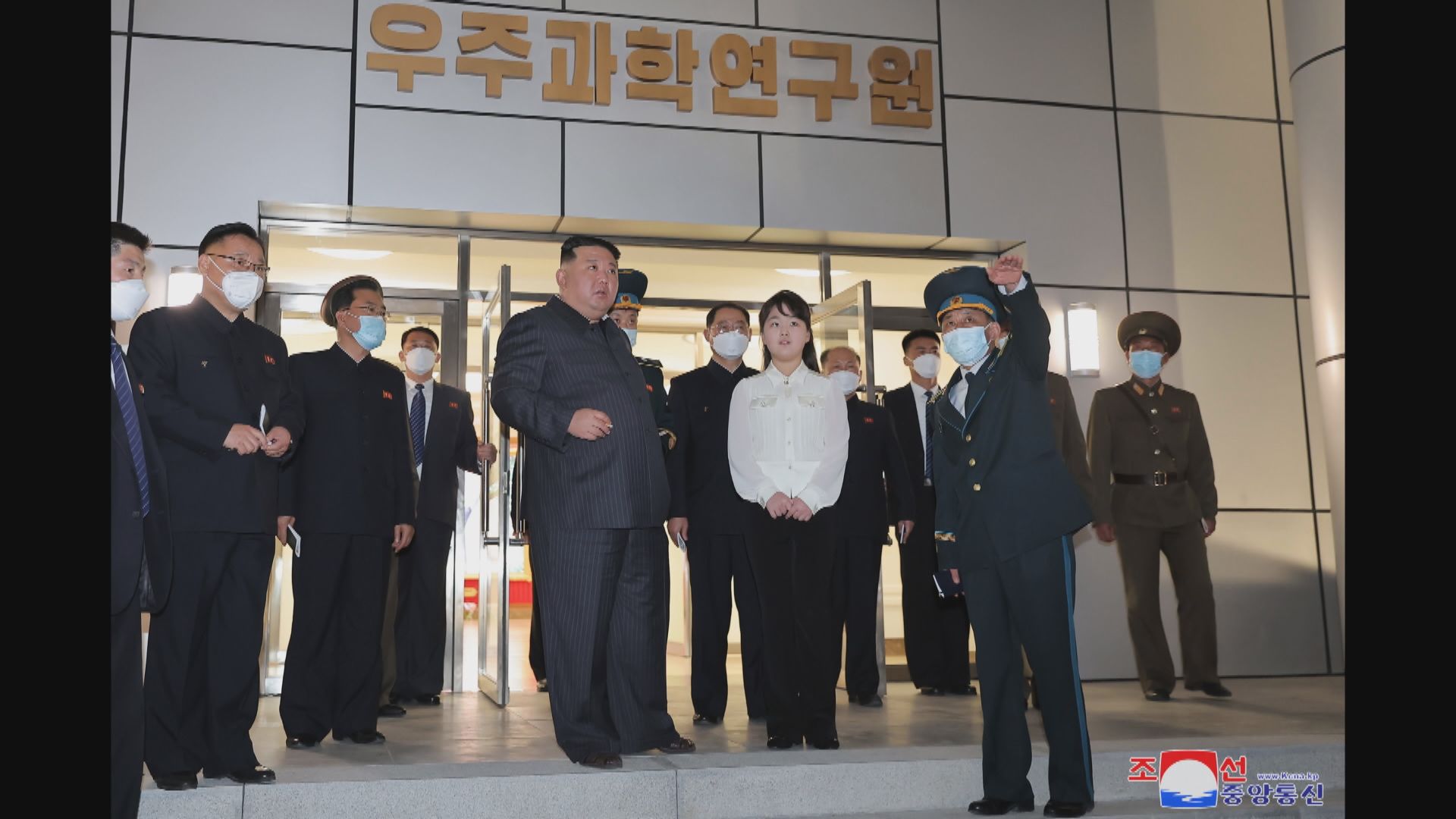 金正恩下令本月如期發射首枚軍事偵察衛星