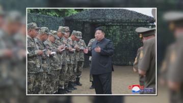 金正恩視察炮兵部隊射擊訓練比賽