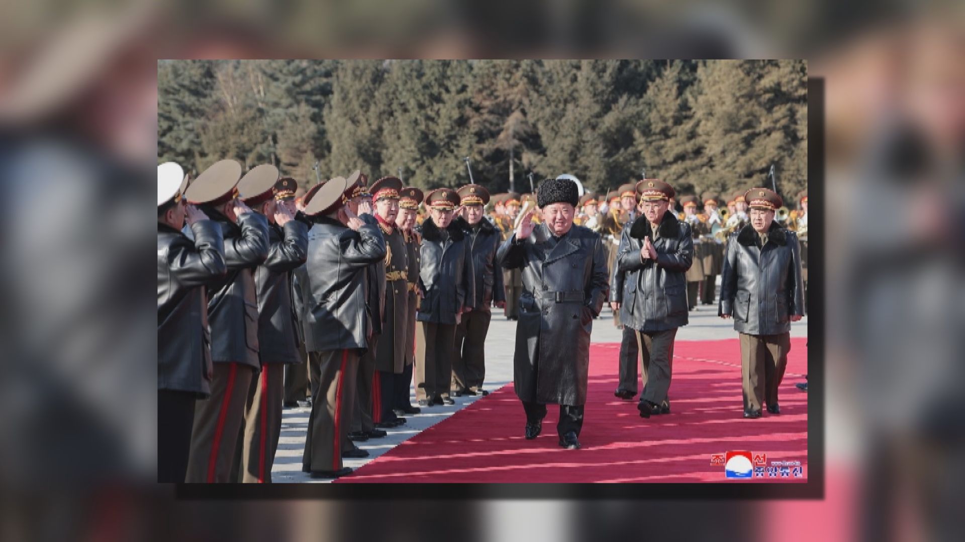 金正恩建軍節視察國防省　預告發表未來五年國防規劃