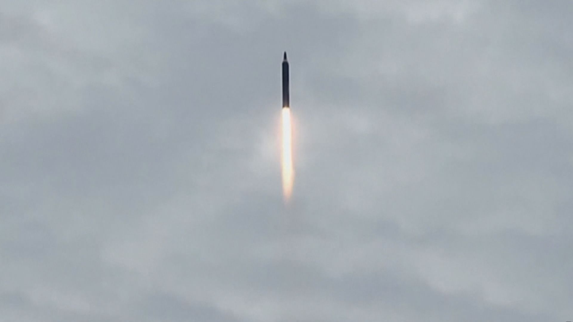 北韓再向朝鮮半島東部海域發射不明飛行物