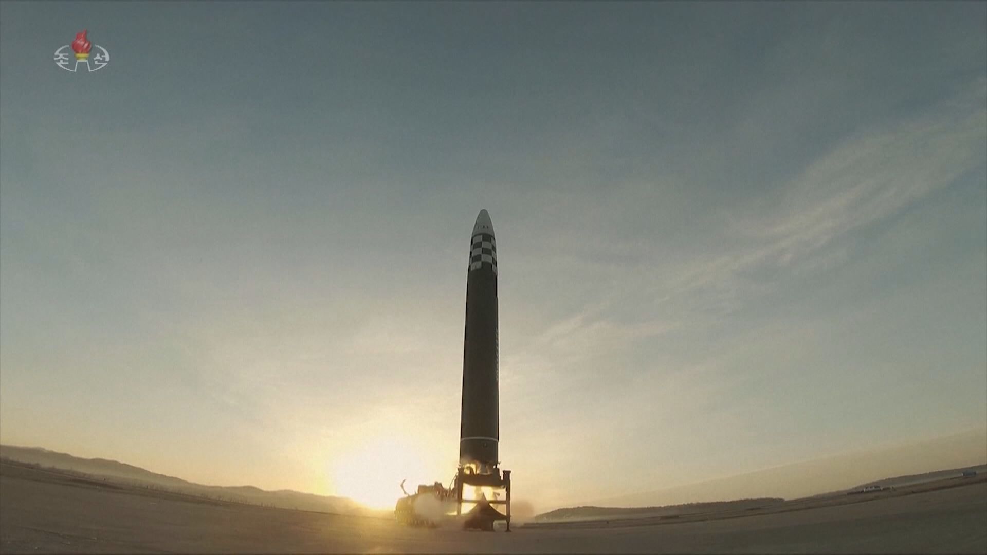 日本及南韓指北韓今早向東部海域發射短程彈道導彈