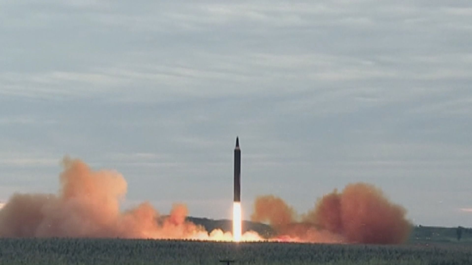 金正恩去年下令量產導彈發射車