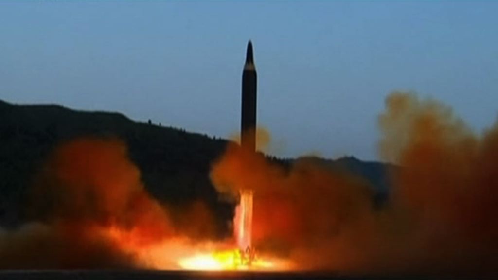 北韓疑試射導彈失敗墜落城市