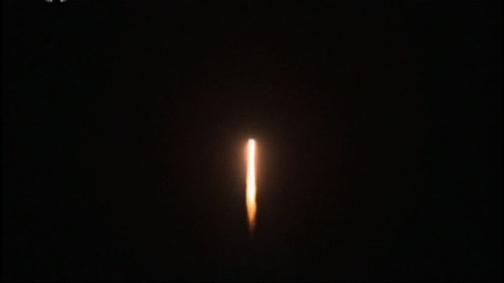 北韓再試射彈道導彈　飛越日本北部上空