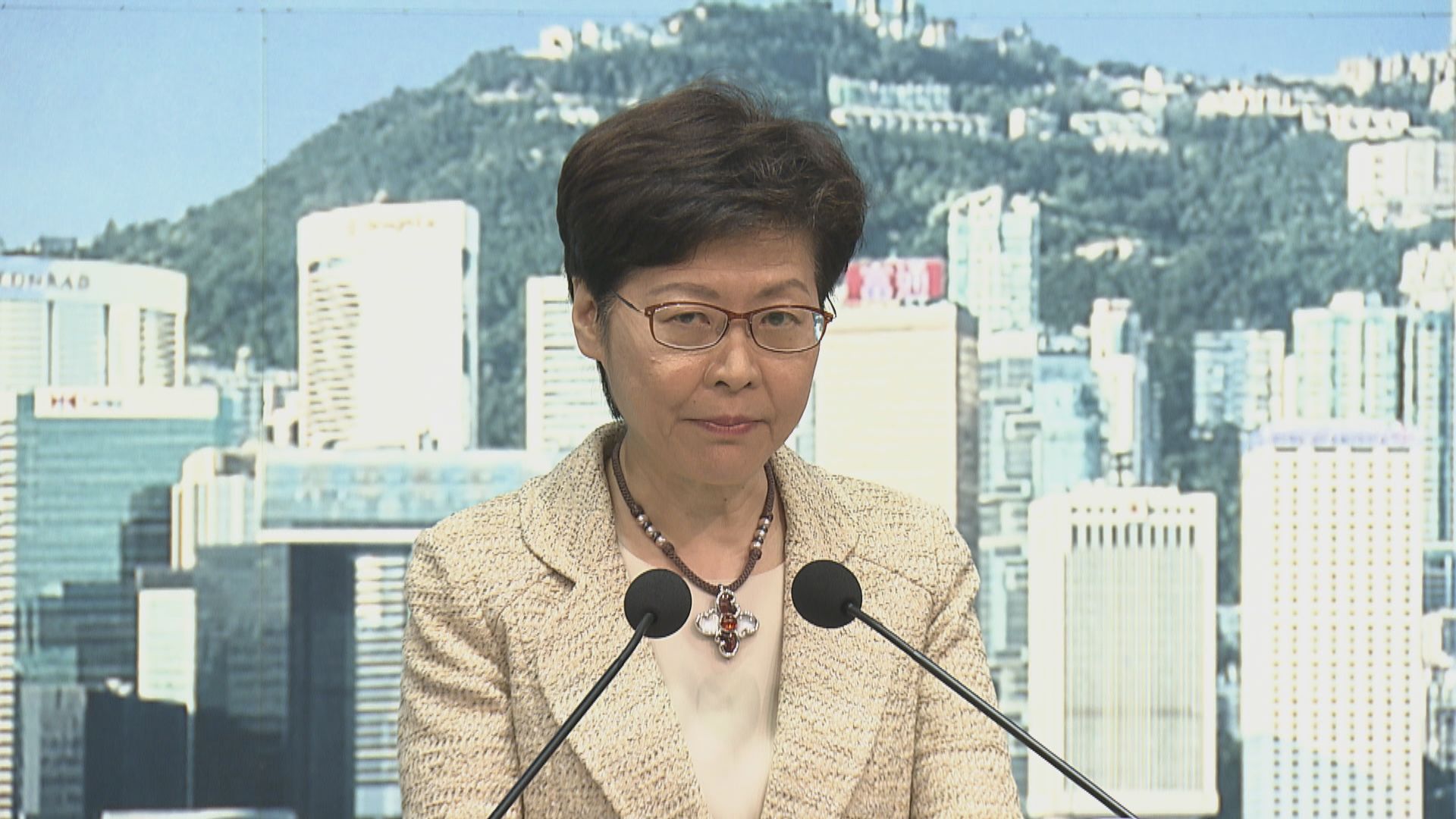 【最新】林鄭月娥：外傭強制檢測不涉任何歧視　將重新審視續約前須打針安排