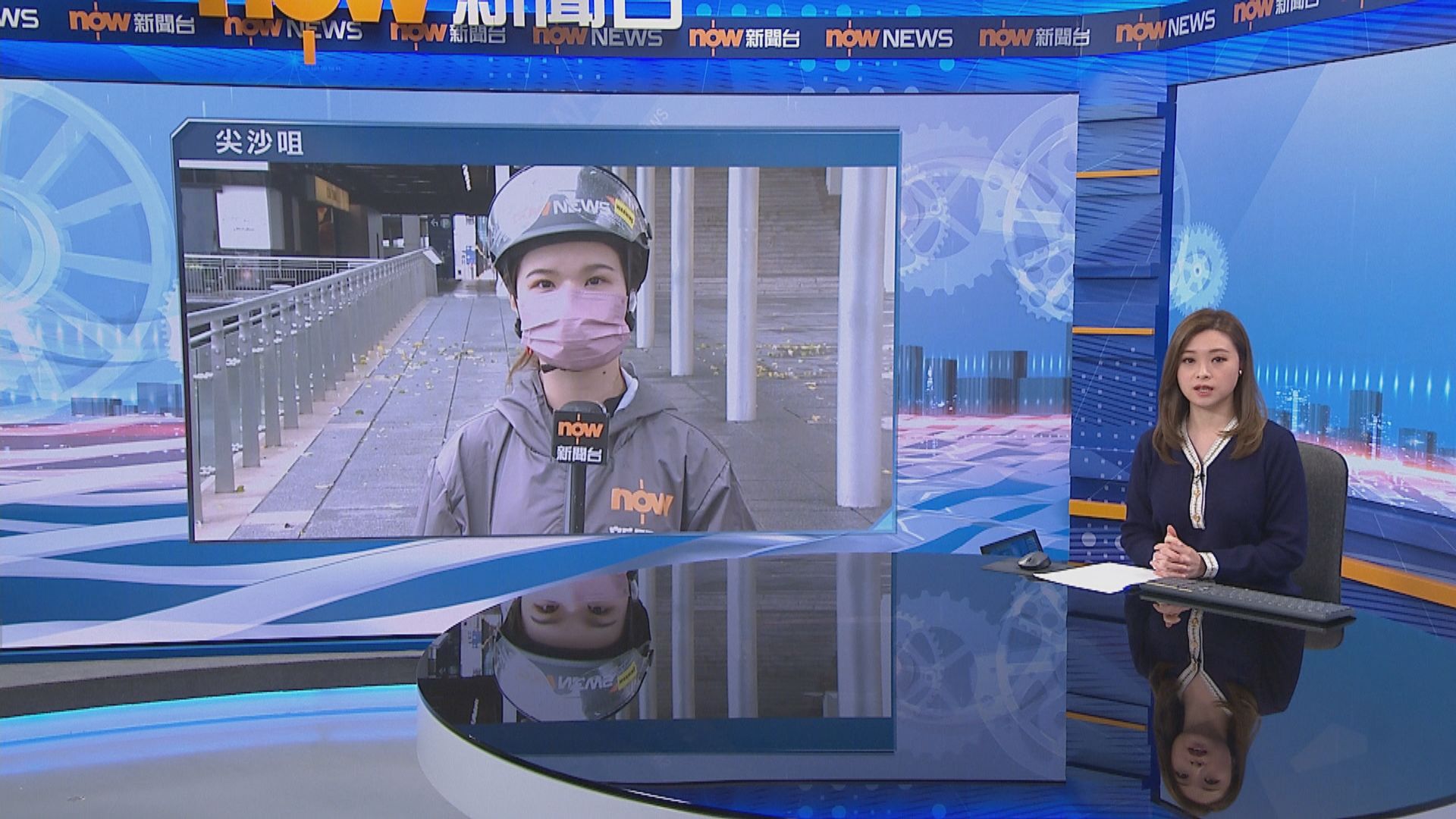 【圓規襲港‧現場報道】尖沙咀碼頭雨勢時大時小　人流疏落未見有人追風