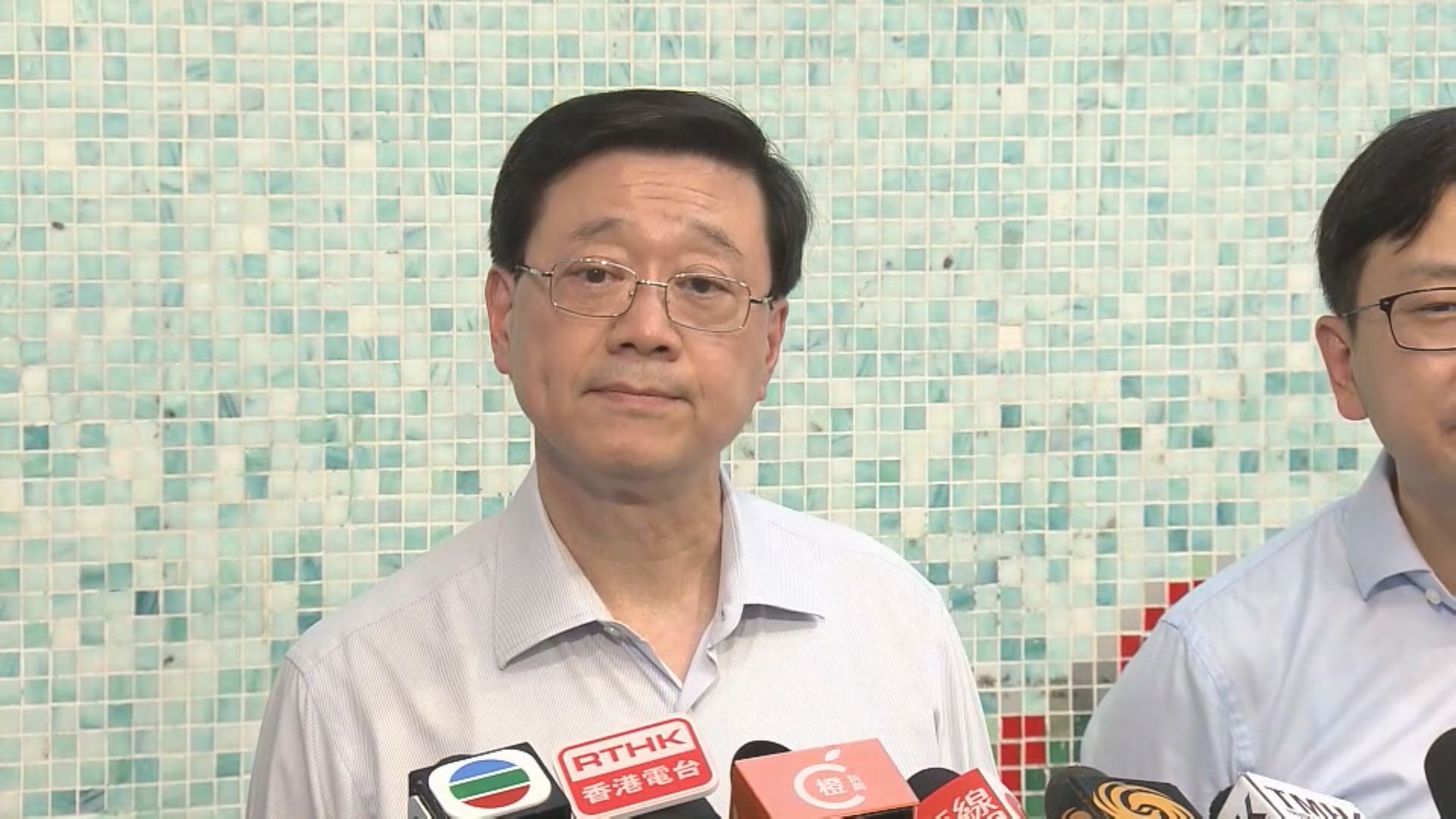 【足本全片】李家超落區後見記者(一)