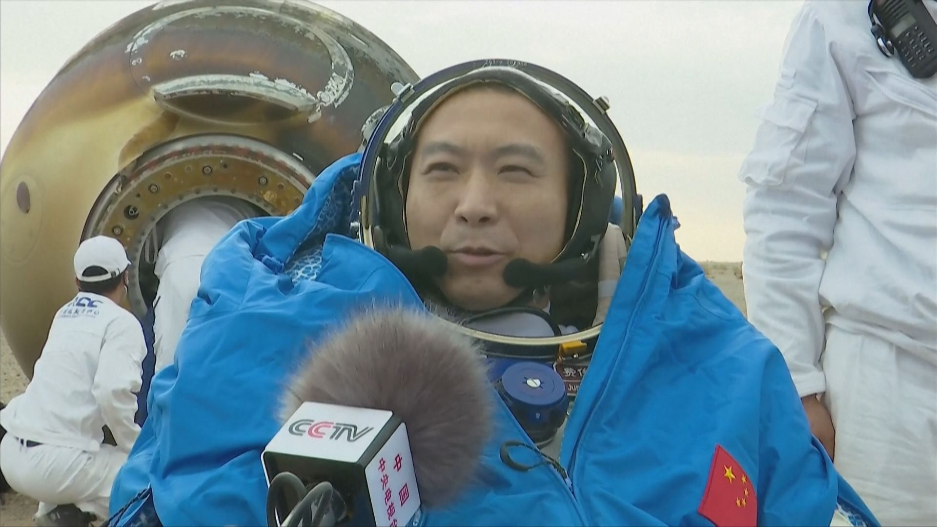 【直擊】神十五太空人出艙