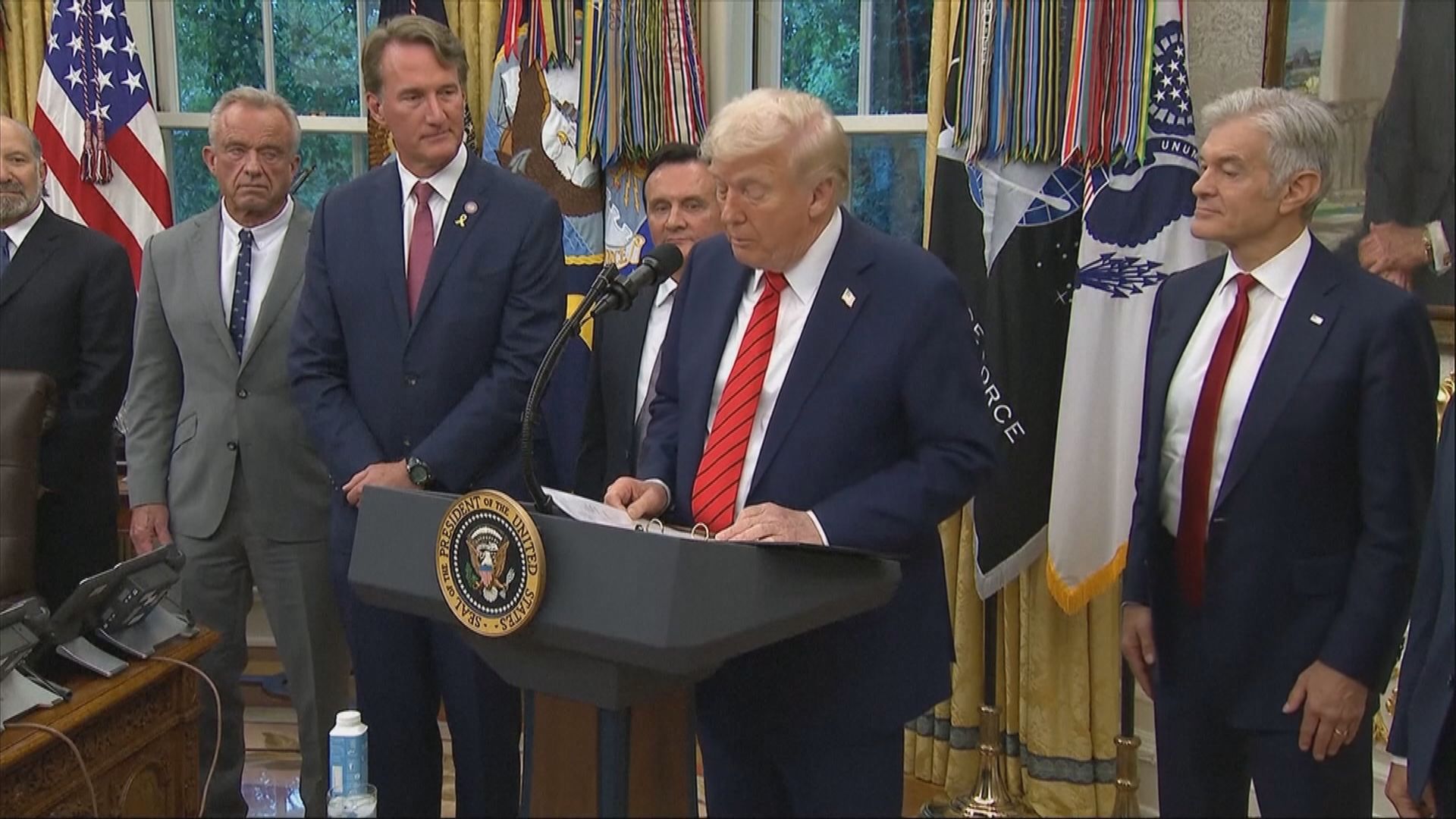 特朗普稱馬查多向他表明　稱特朗普值得獲諾貝爾和平獎