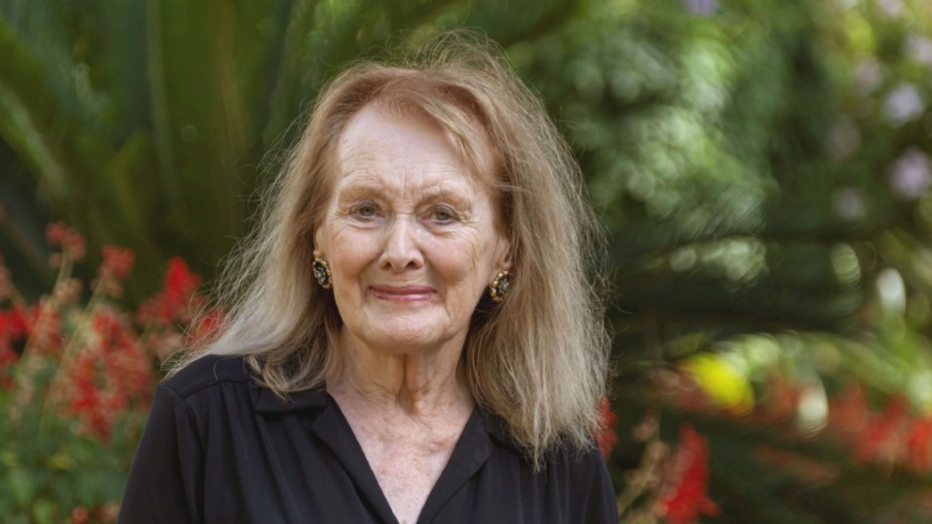 法國小說家埃爾諾奪今屆諾貝爾文學獎