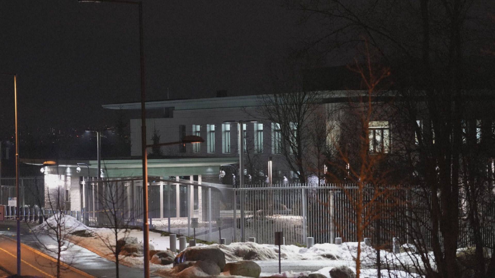 挪威警方拘三人　涉美國大使館爆炸事件