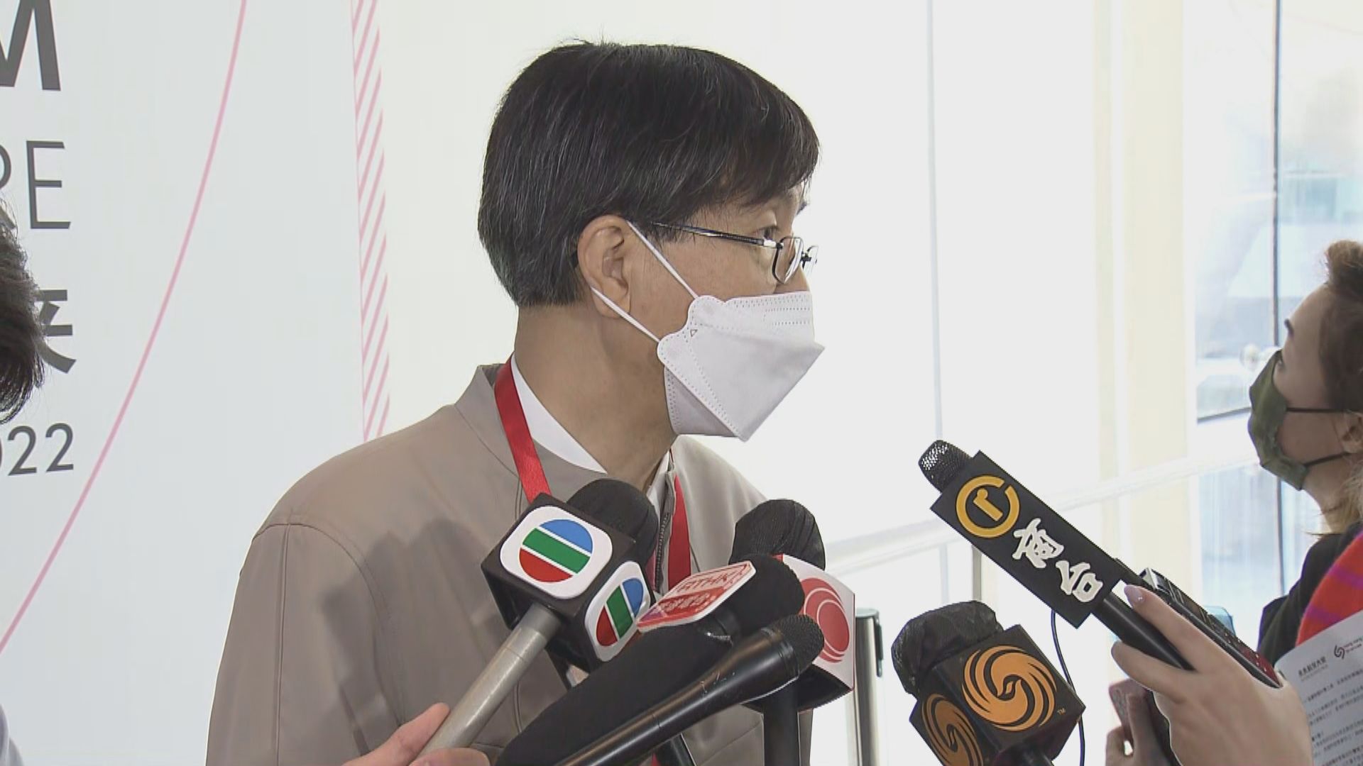 袁國勇：類鼻疽列須呈報傳染病將有助政府掌握情況