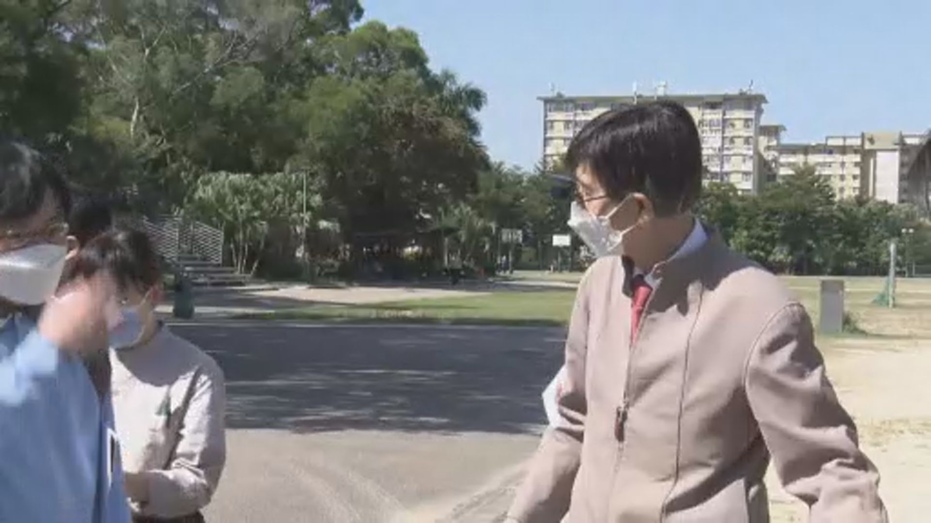 袁國勇到石硤尾配水庫追查類鼻疽