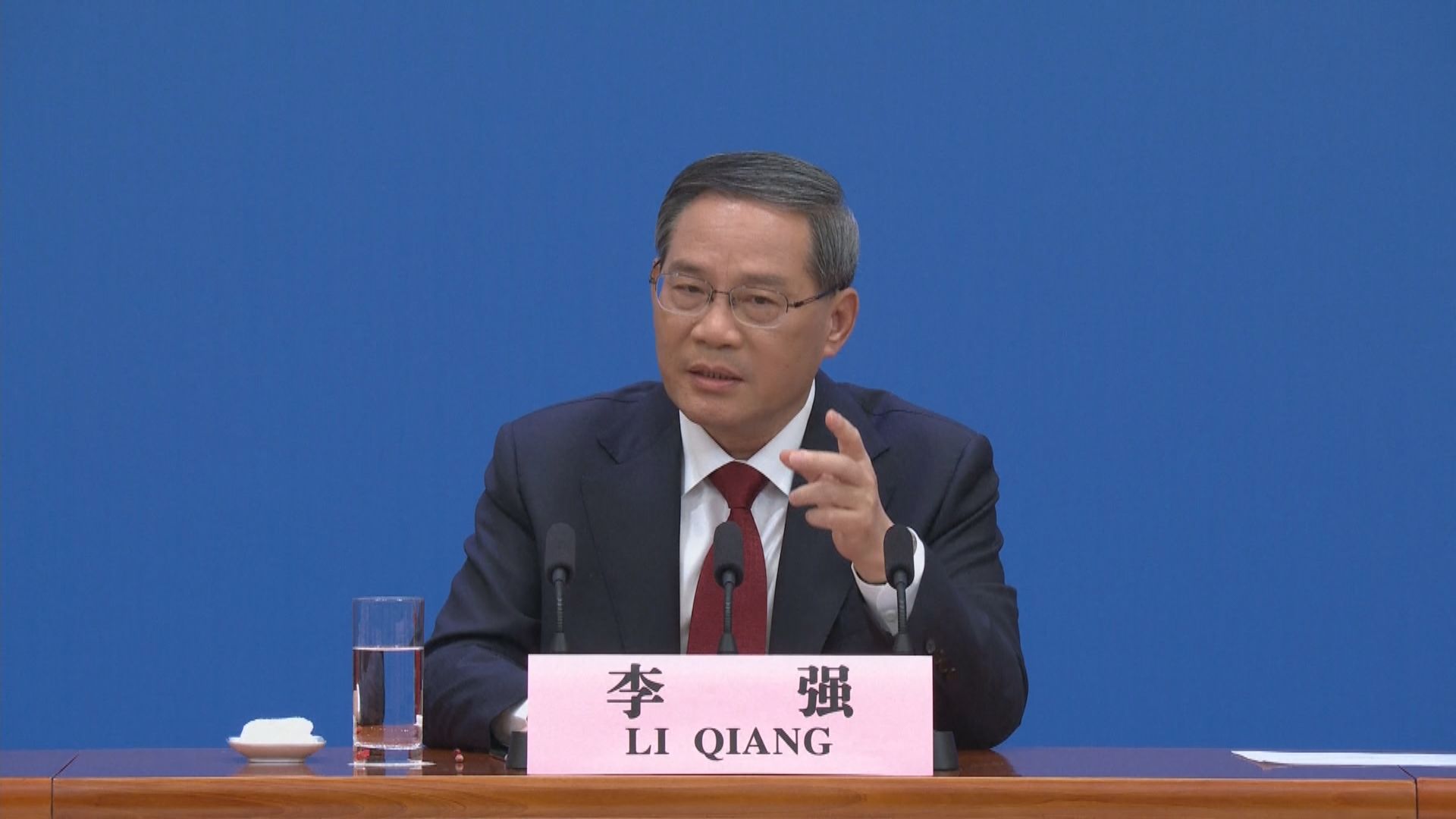 李強：港澳作用和地位不會削弱只會加強