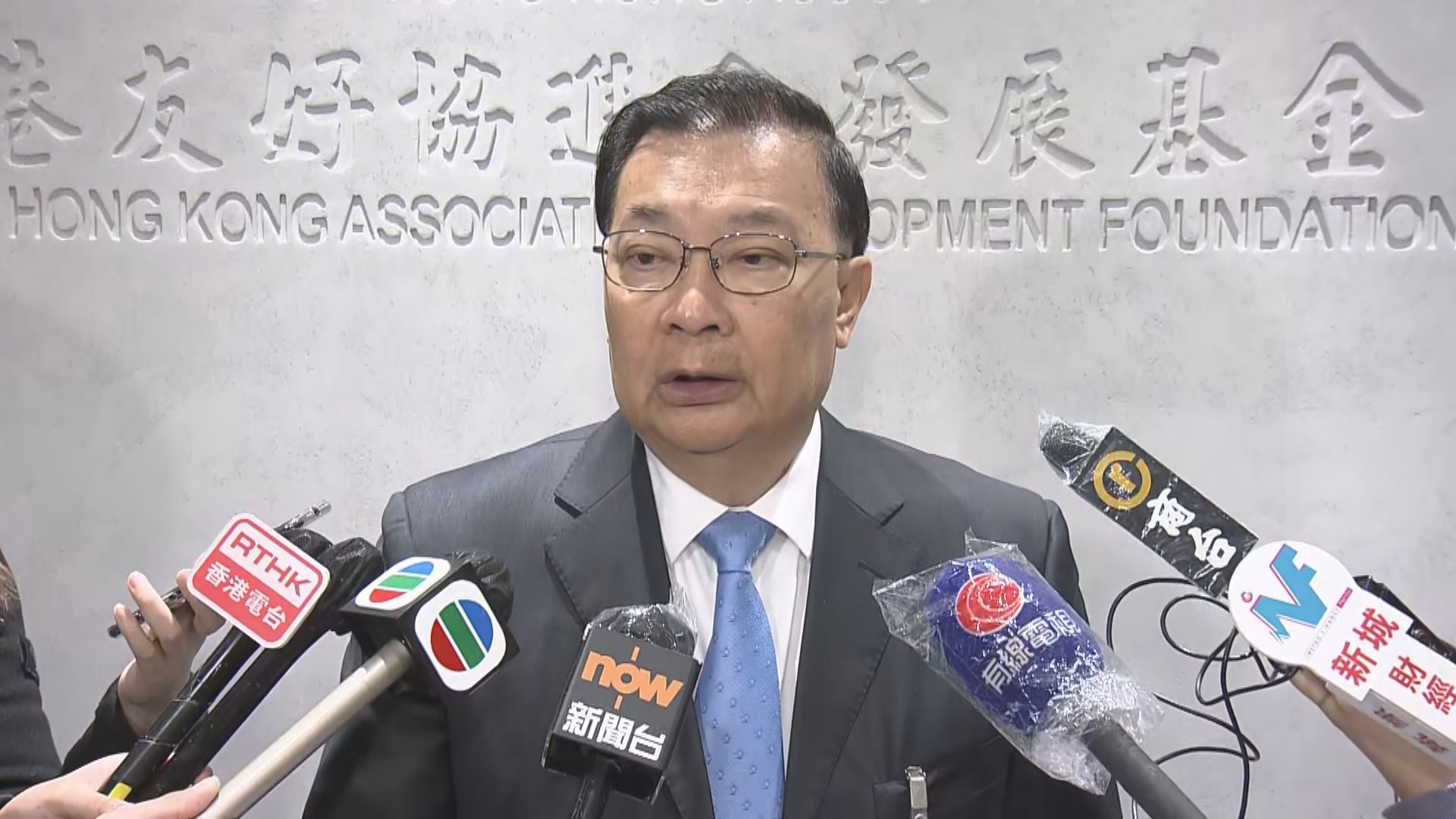 譚耀宗料兩會不會延期太久