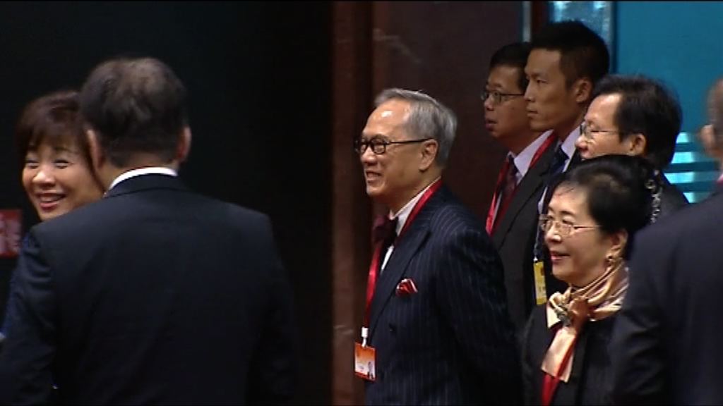 全國人大代表港區選舉會議開會　曾蔭權亦有出席