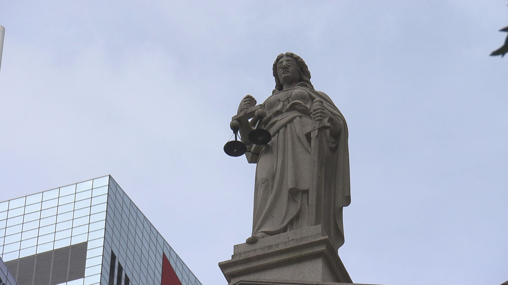 十名海外非常任法官　九人已表明繼續留任