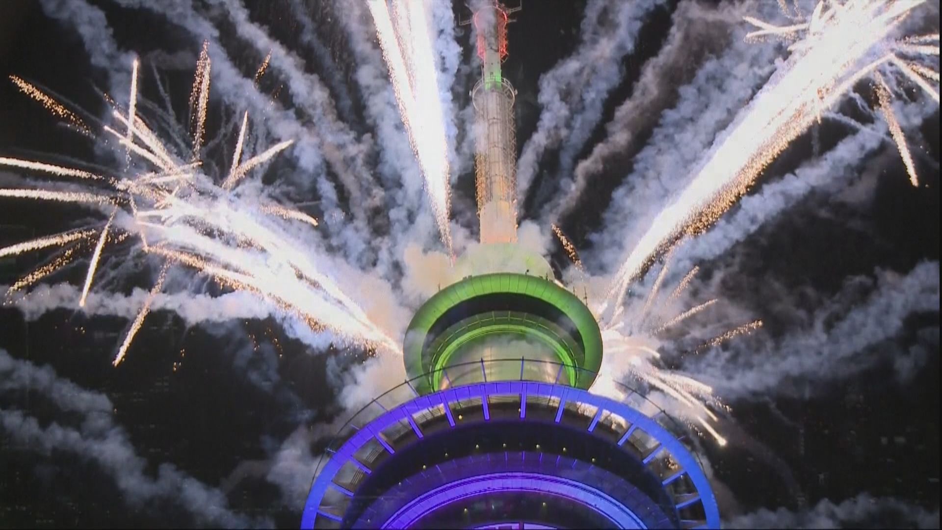 奧克蘭煙花燈光匯演慶祝新年