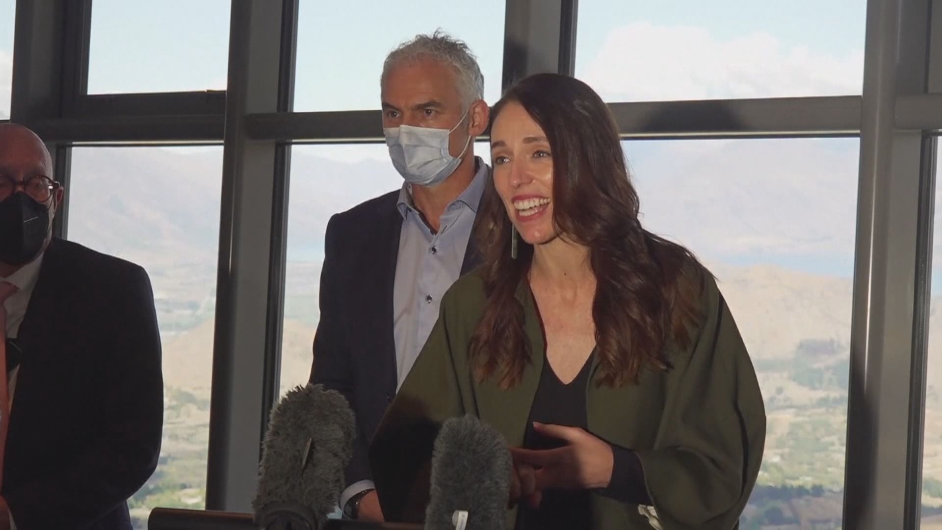 阿德恩宣布辭去新西蘭總理　下月7日離任