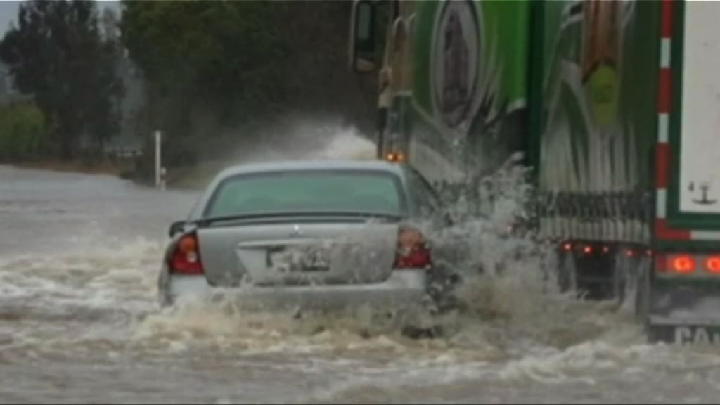 受暴風雨吹襲基督城進入緊急狀態