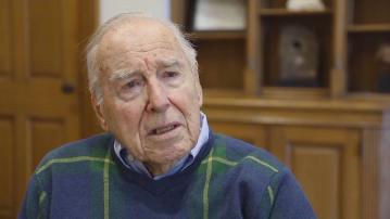 美國阿波羅13號任務太空人洛弗爾逝世　終年97歲