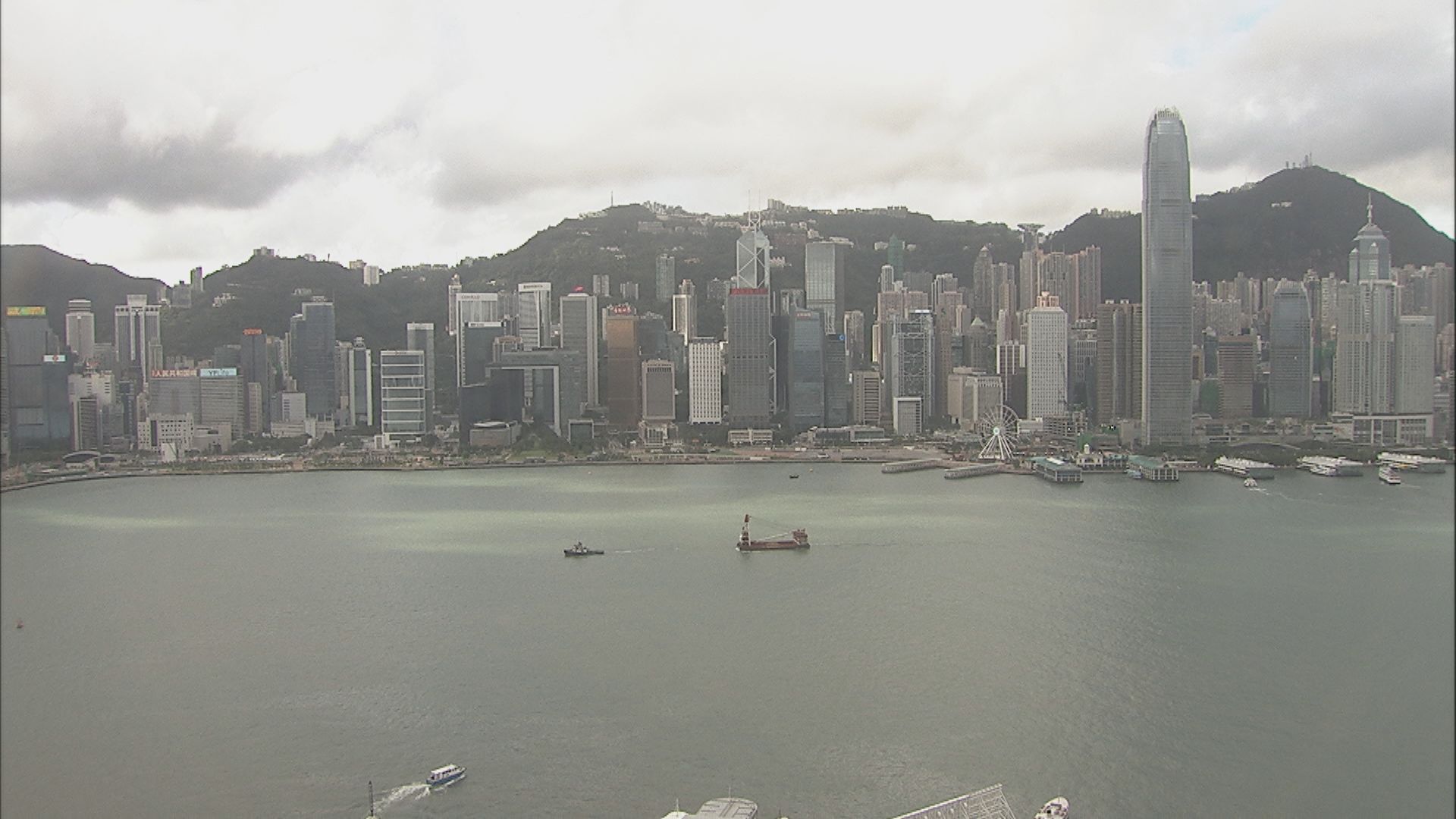 中秋節｜天文台：早晚有一兩陣驟雨　仍有機會見到月光