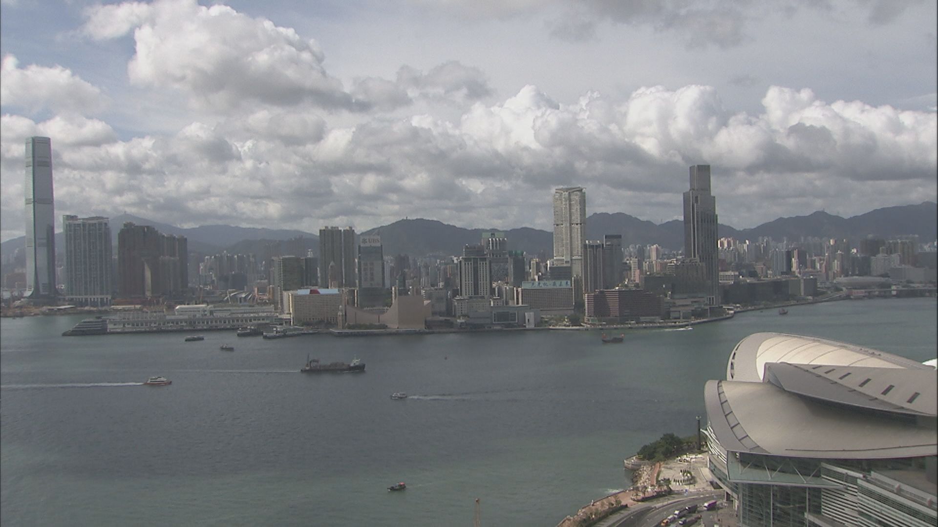 一號戒備信號生效　熱帶低氣壓黃昏至晚上最接近本港