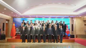 外交部駐港公署與特區政府主要官員工作交流