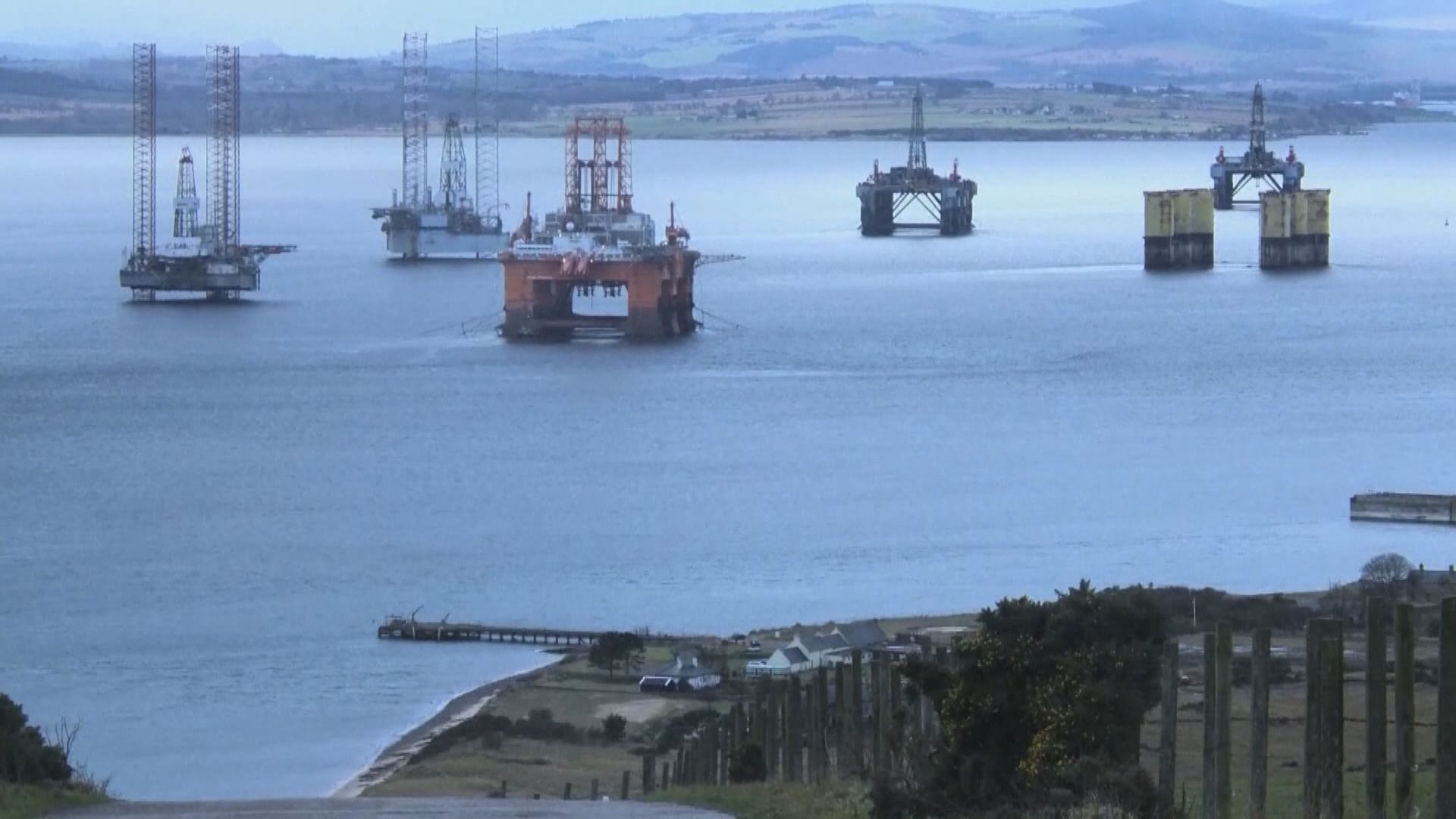 路透社引述消息指中國未明確承諾會釋放石油儲備