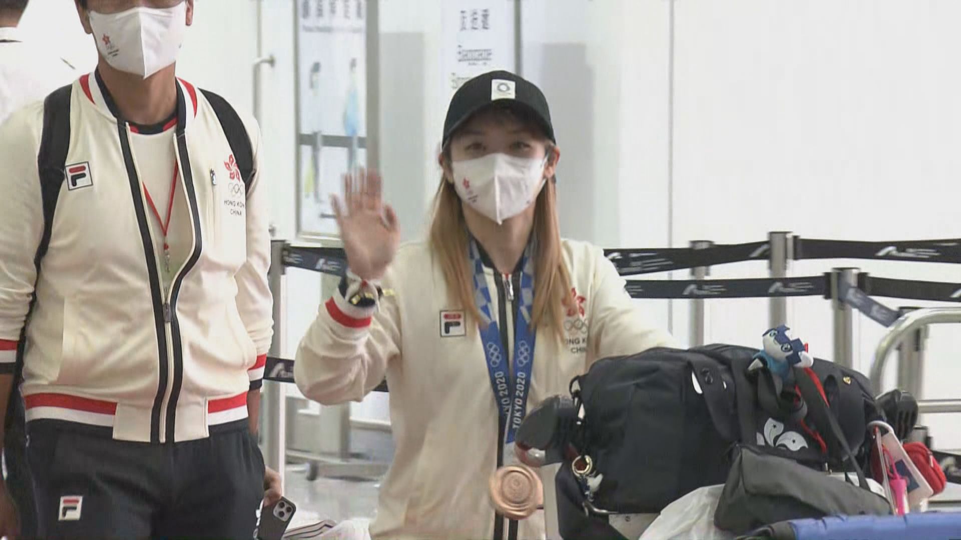 東奧港隊代表團返港　劉慕裳指感謝家人一直支持